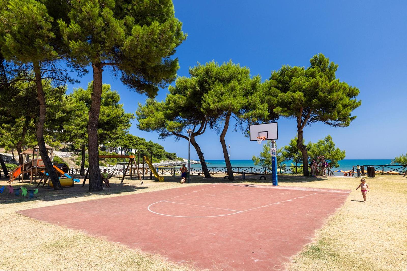 Crovatico Club Vacanze Vieste Luaran gambar