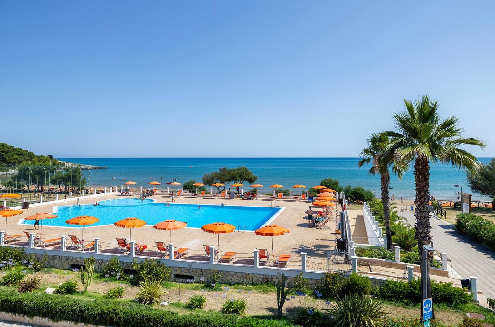 Crovatico Club Vacanze Vieste Luaran gambar