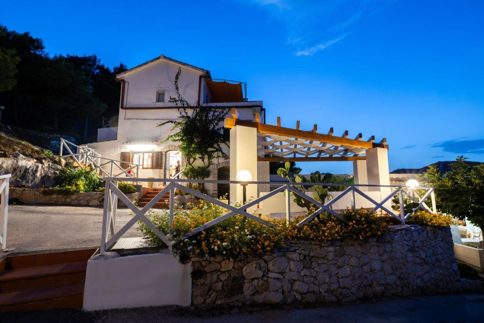 Crovatico Club Vacanze Vieste Luaran gambar